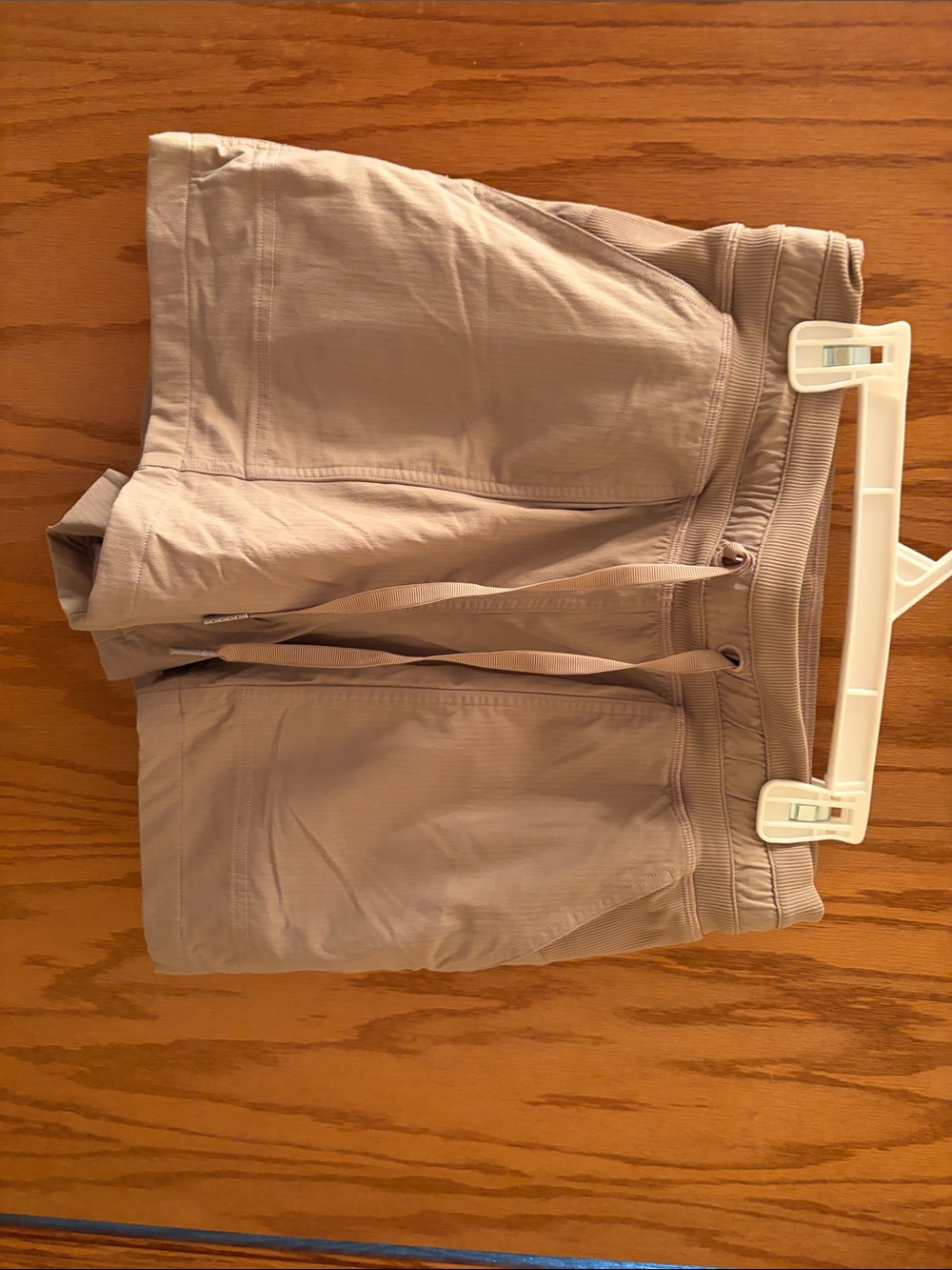 lululemon athletica Women's Athletic Shorts - Light Taupe size 4, dance studio